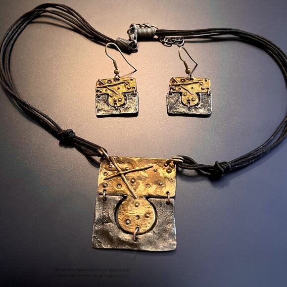 Modern Mixed Metal Artisan Jewelry Set - Picture 4 of 7